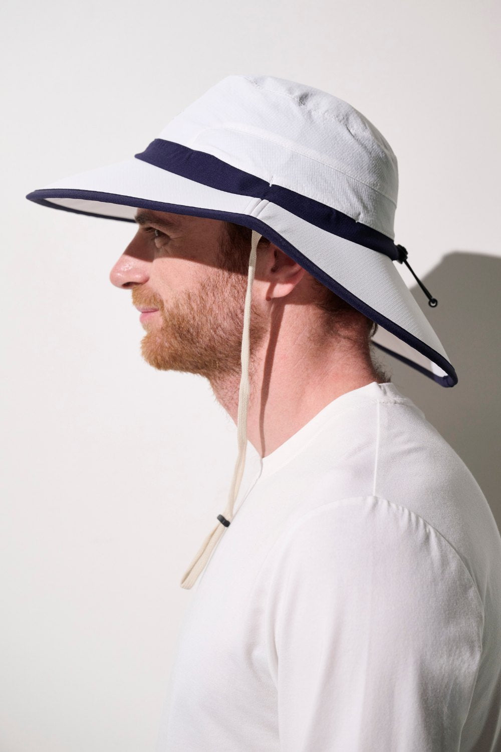 Chapeau anti-UV - Augusta pour homme, léger et respirant, offrant protection UPF 50+ pour le golf et les activités de plein air.