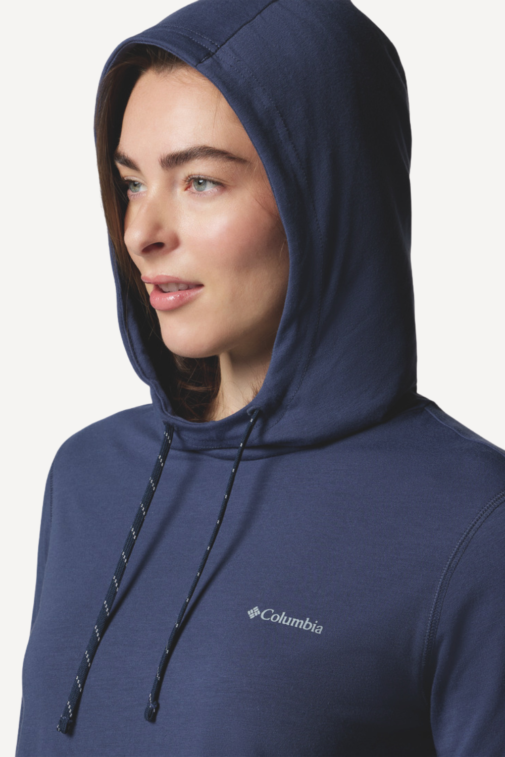 Sweat-shirt anti-UV bleu marine pour femme, avec capuche, protection solaire UPF 50+, confortable pour les journées ensoleillées.