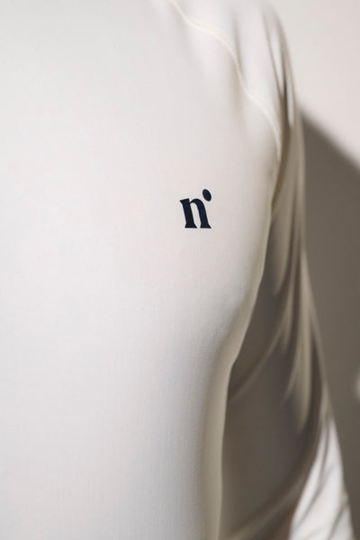 T-shirt de bain anti-UV Nuvées, manches longues, UPF50+, léger et respirant, idéal pour les activités aquatiques.