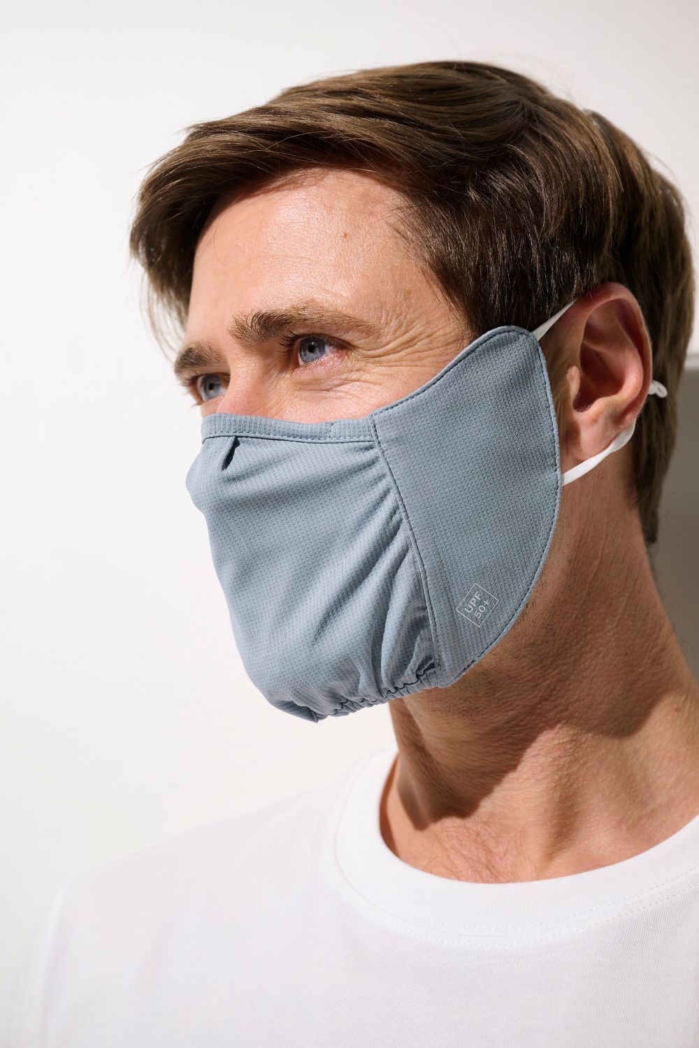 Masque anti-UV - Mojave en gris, pour homme, léger et respirant, offrant une protection solaire UPF 50+.