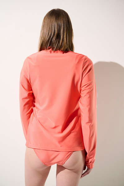 Veste de bain anti-UV - Capri, coupe élégante, couleur corail, manches longues, UPF 50+ pour femme.
