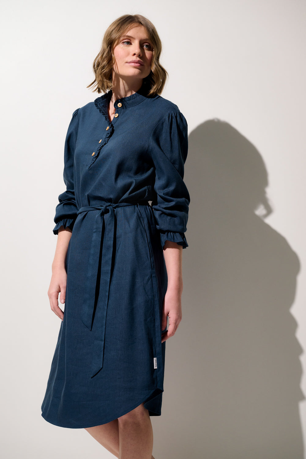 Robe anti-UV - Sylt, bleu marine, élégante et légère, avec protection UPF 50+ pour femme, idéale pour le quotidien.