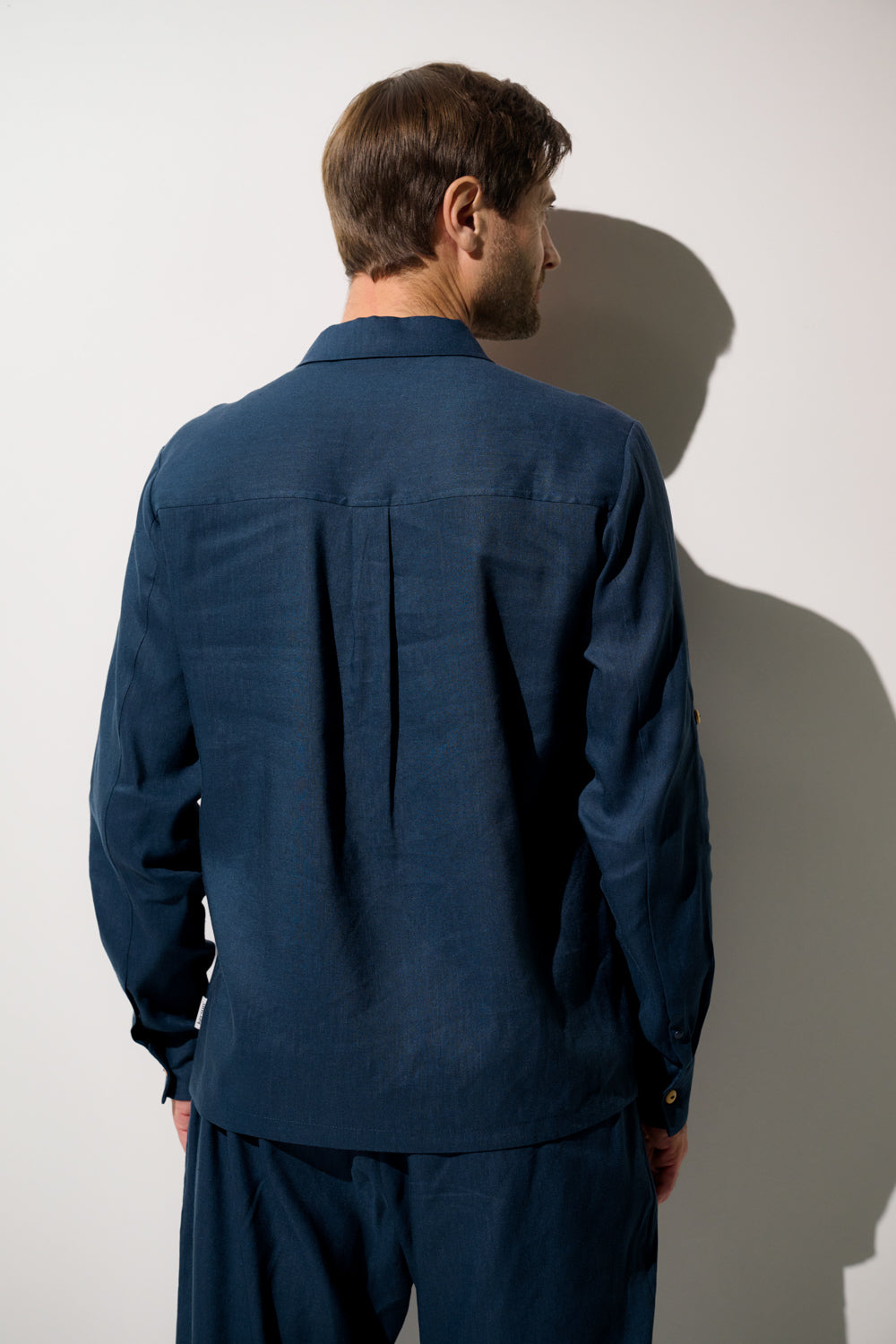 Chemise anti-UV - Sylt en lin bleu pour homme, manches longues, légère et respirante, idéale pour la protection solaire.