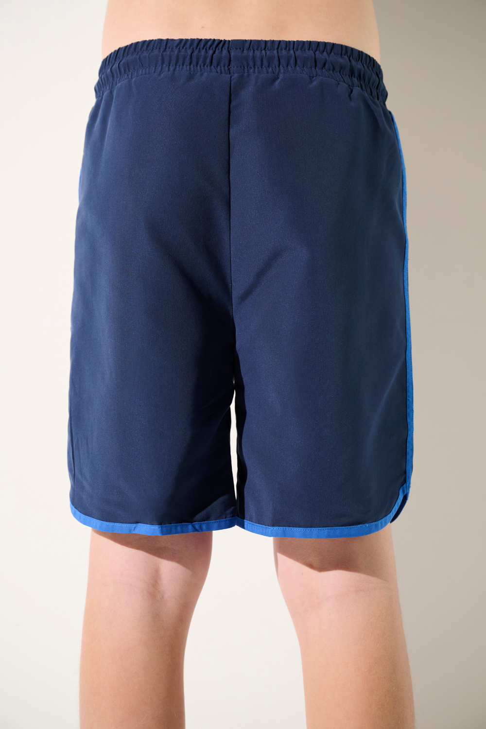 Short de bain anti-UV - Fidji, bleu marine, léger et confortable pour enfants, offrant protection solaire UPF 50+.