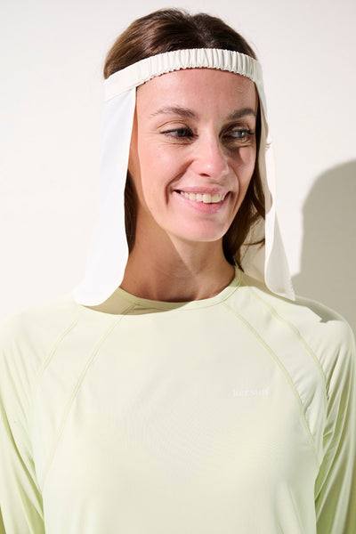 Cache-nuque anti-UV Gobi blanc pour femme, léger, idéal pour une protection solaire sous un chapeau.